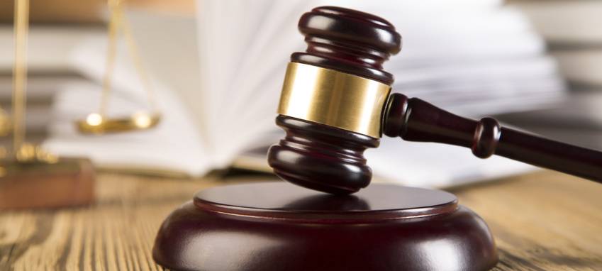 Schwerer Raub: Jugendhaft