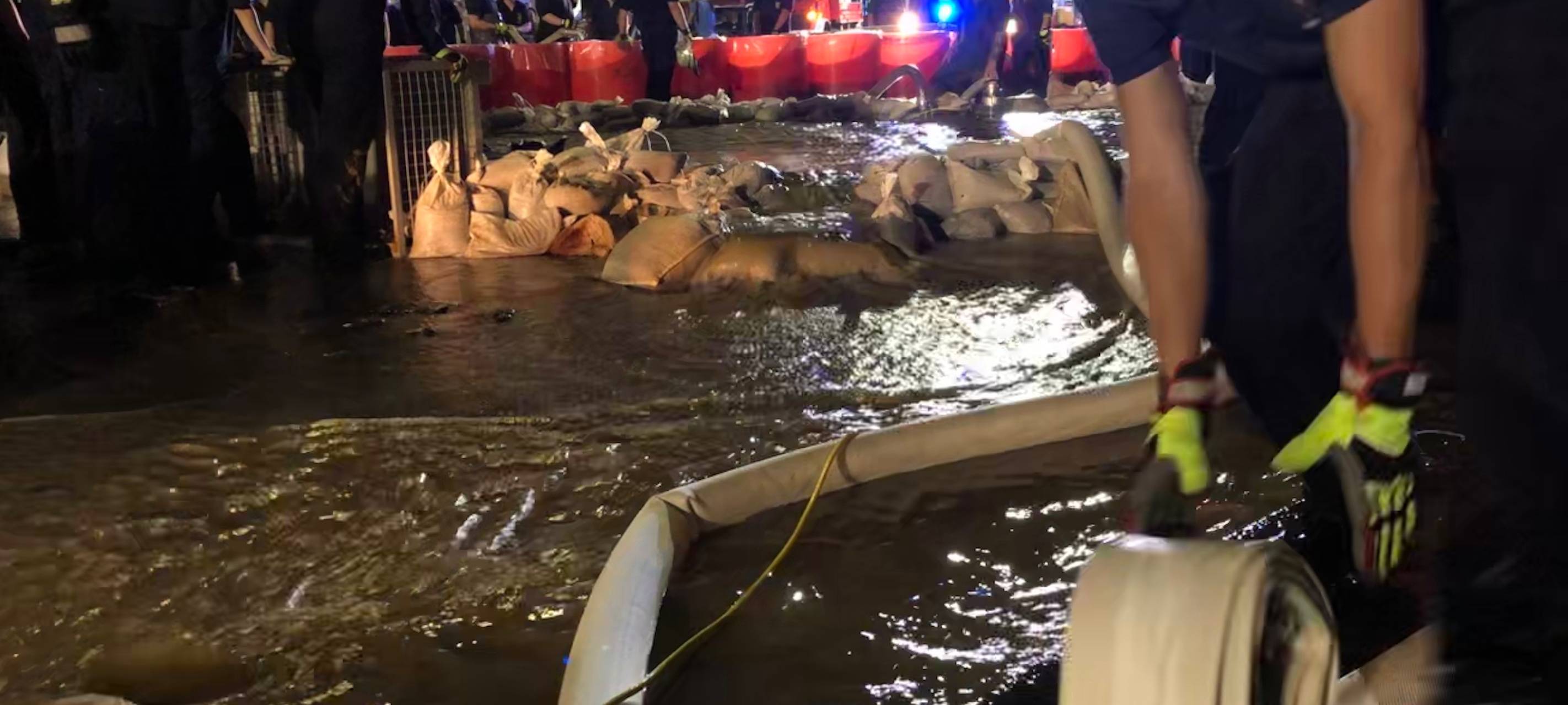 Schon wieder bricht ein Wasserrohr