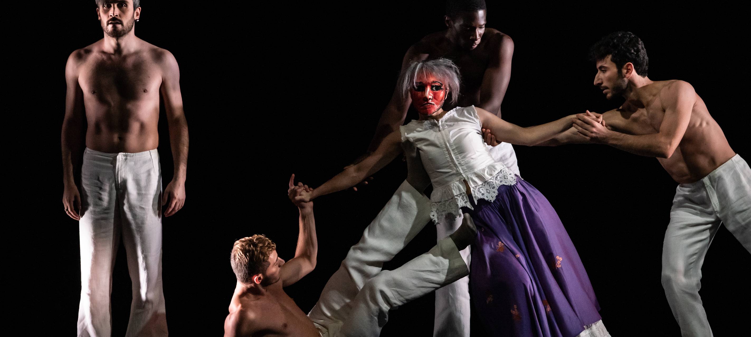 Neue Balettdirektorin präsentiert neue Premiere