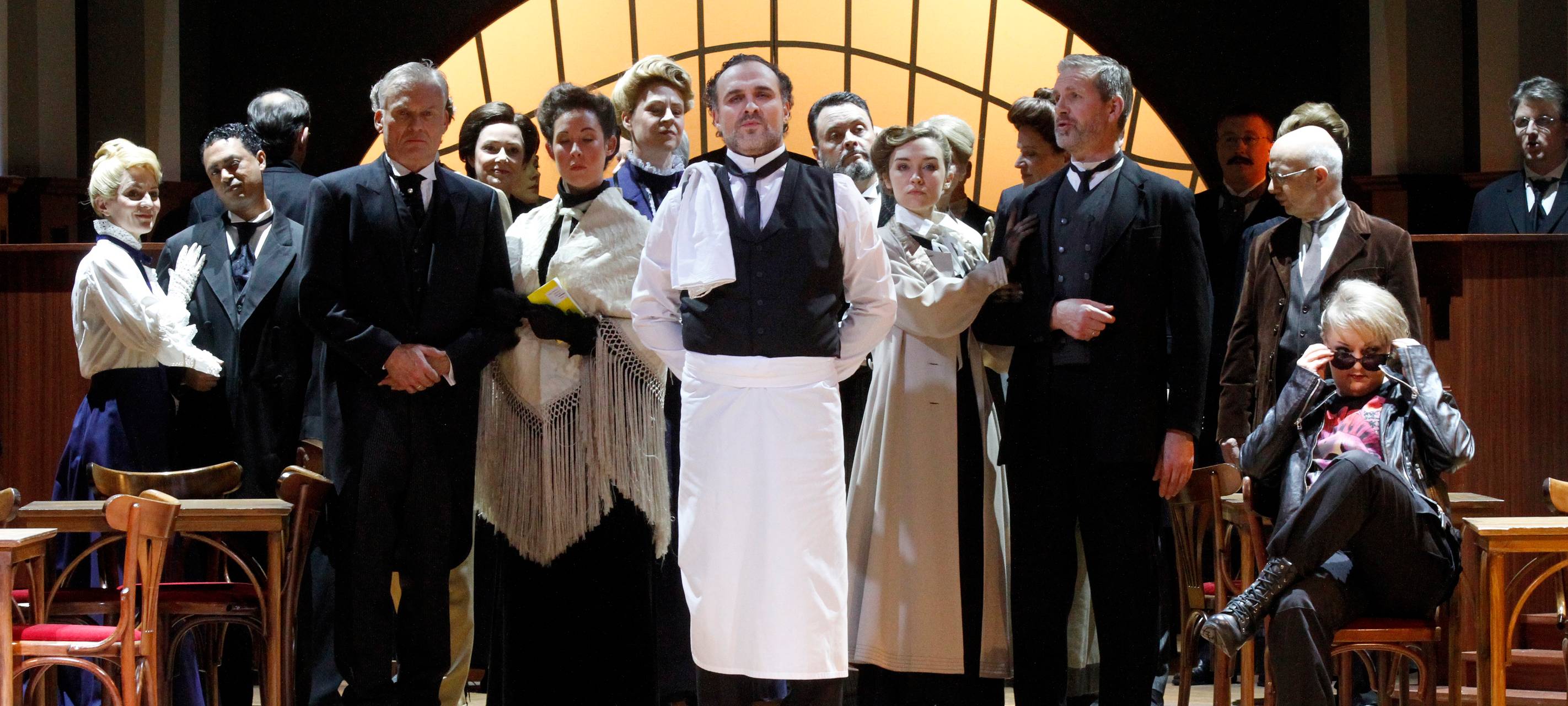 Opern Premiere Hoffmanns Erzählungen