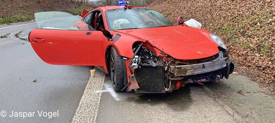 Glück für Porsche-Fahrer