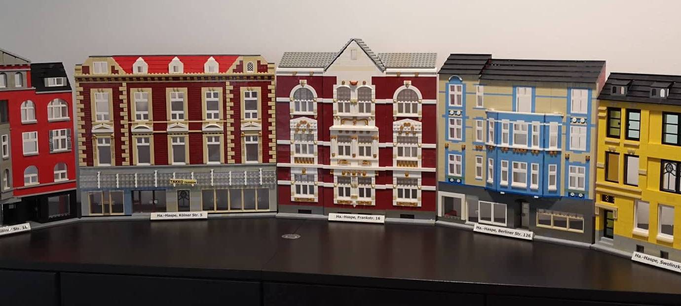 Haspe aus Legosteinen