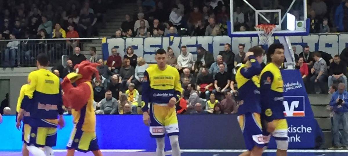 Phoenix gegen Paderborn