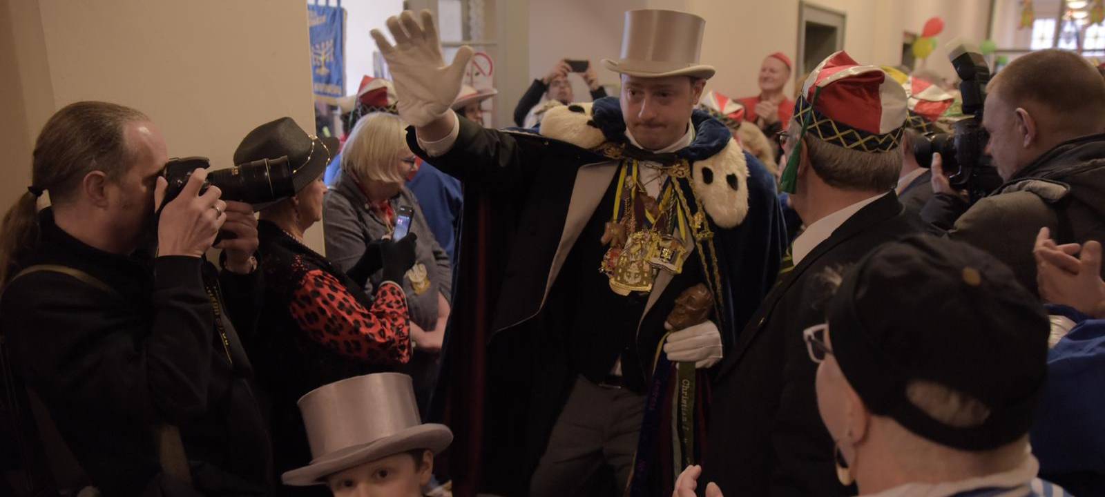 Schlüsselübergabe im Boeler-Amtshaus