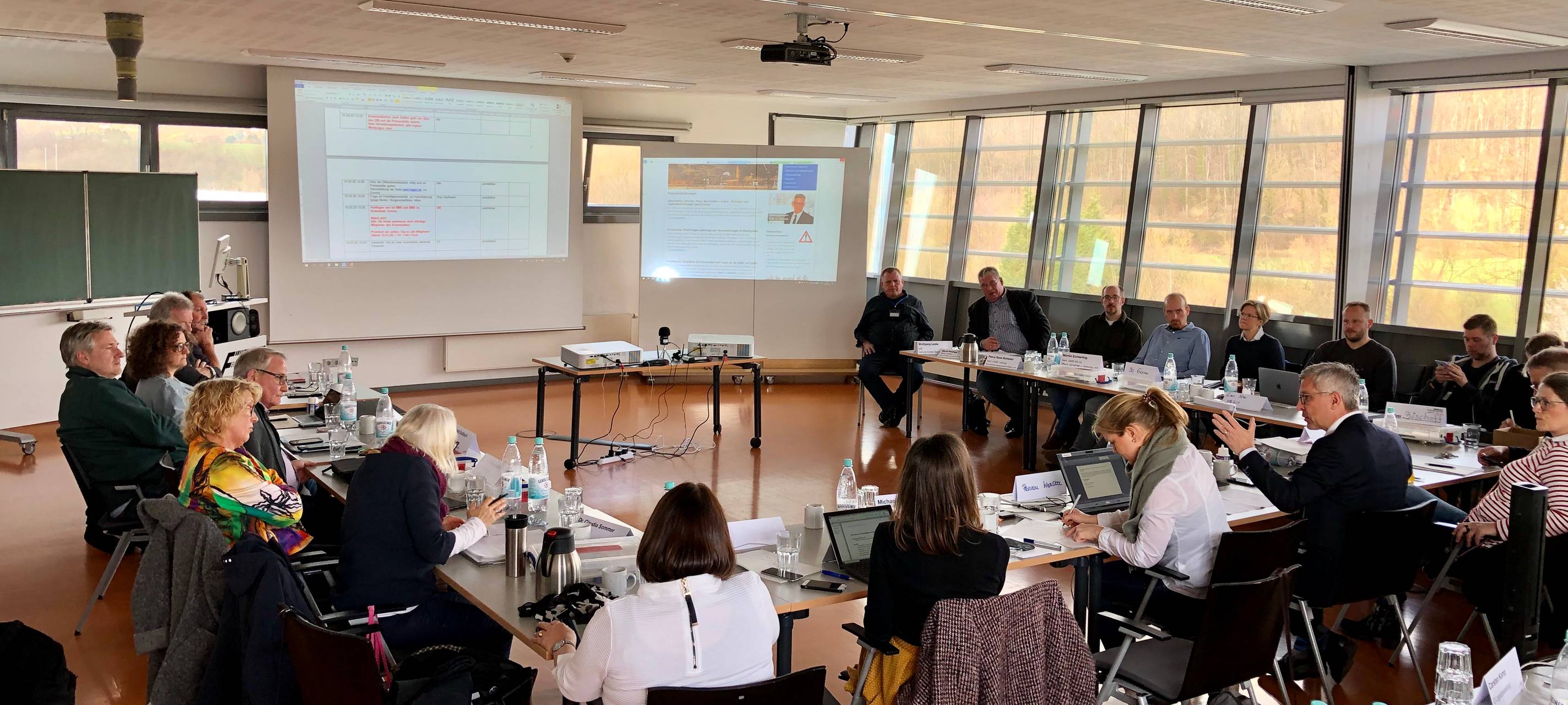 Viele Leute bieten Hilfe an