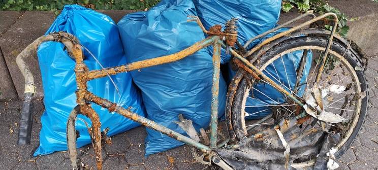 Sportfischereiverein säubert die Volme