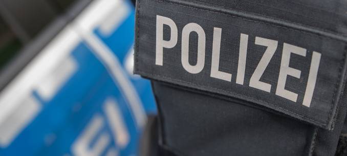 SEK gegen Rollerfahrer