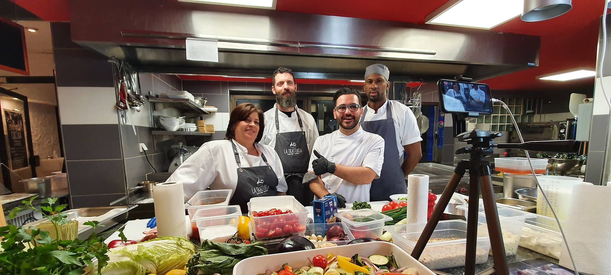 3-Gänge-Menü über den Livestream - La Trattoria veranstaltet erfolgreich ersten Online-Kochkurs