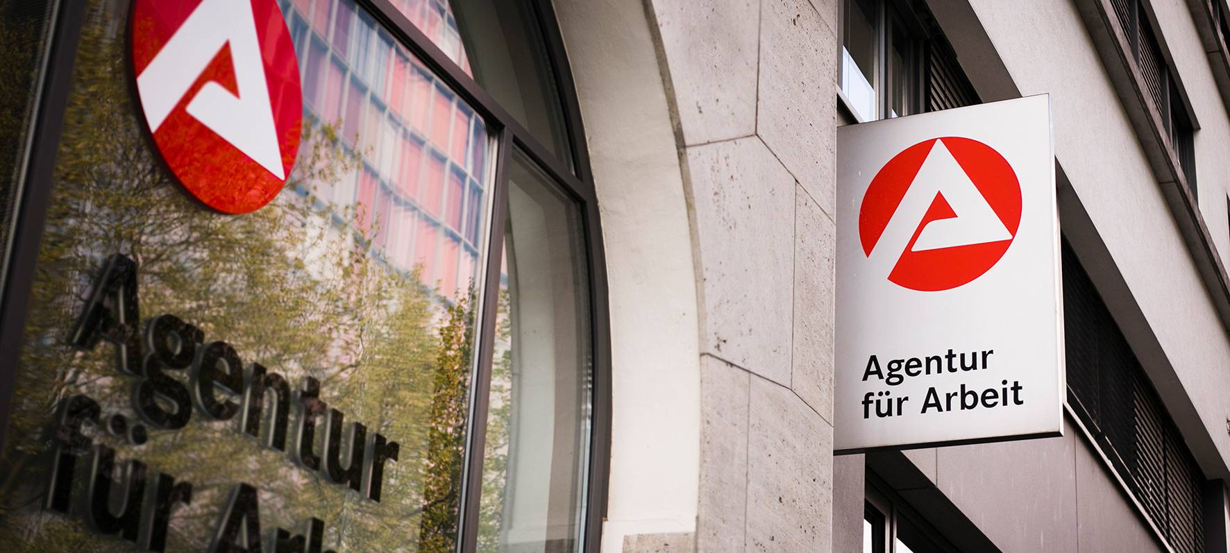 Zahl der Arbeitslosen im Juli leicht gestiegen