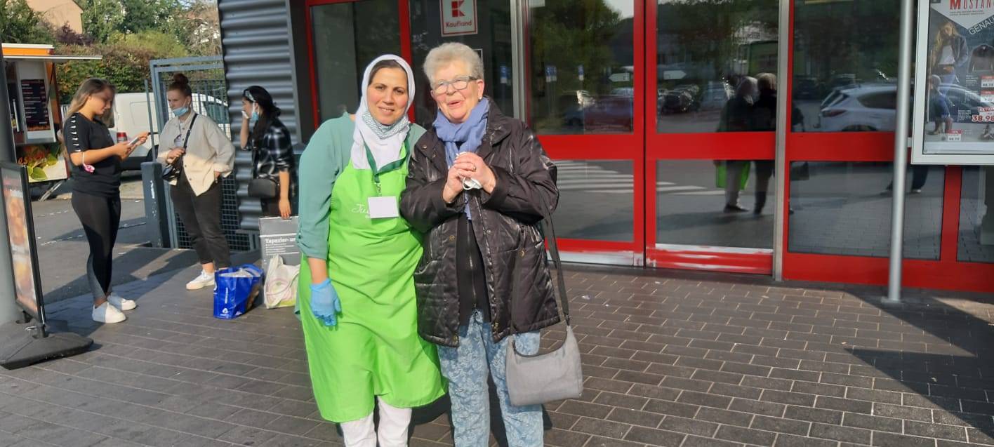 Hagenerin hilft mit "Tuisa-Hilft-Stiftung" 10 Krebskranken aus Marokko