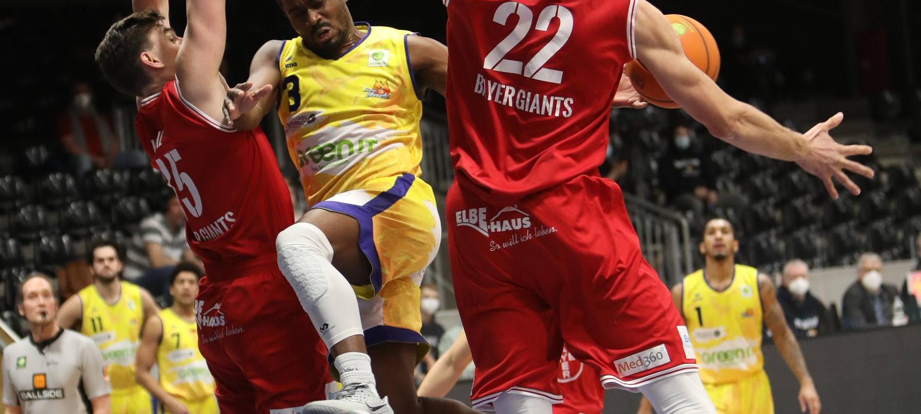 Phoenix schlägt Leverkusen