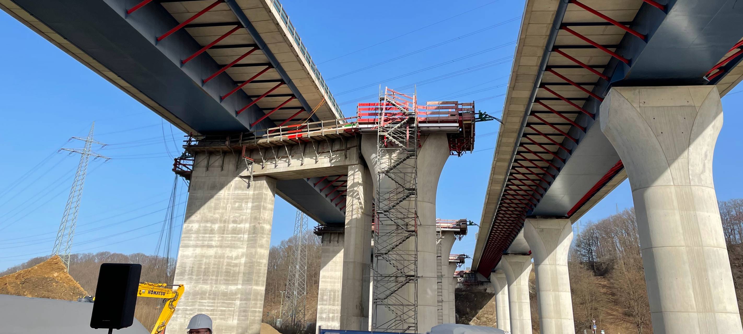 A 45: Brückenschubsen am Freitag