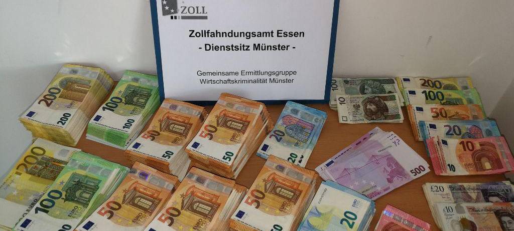 Massig Zigaretten und Bargeld