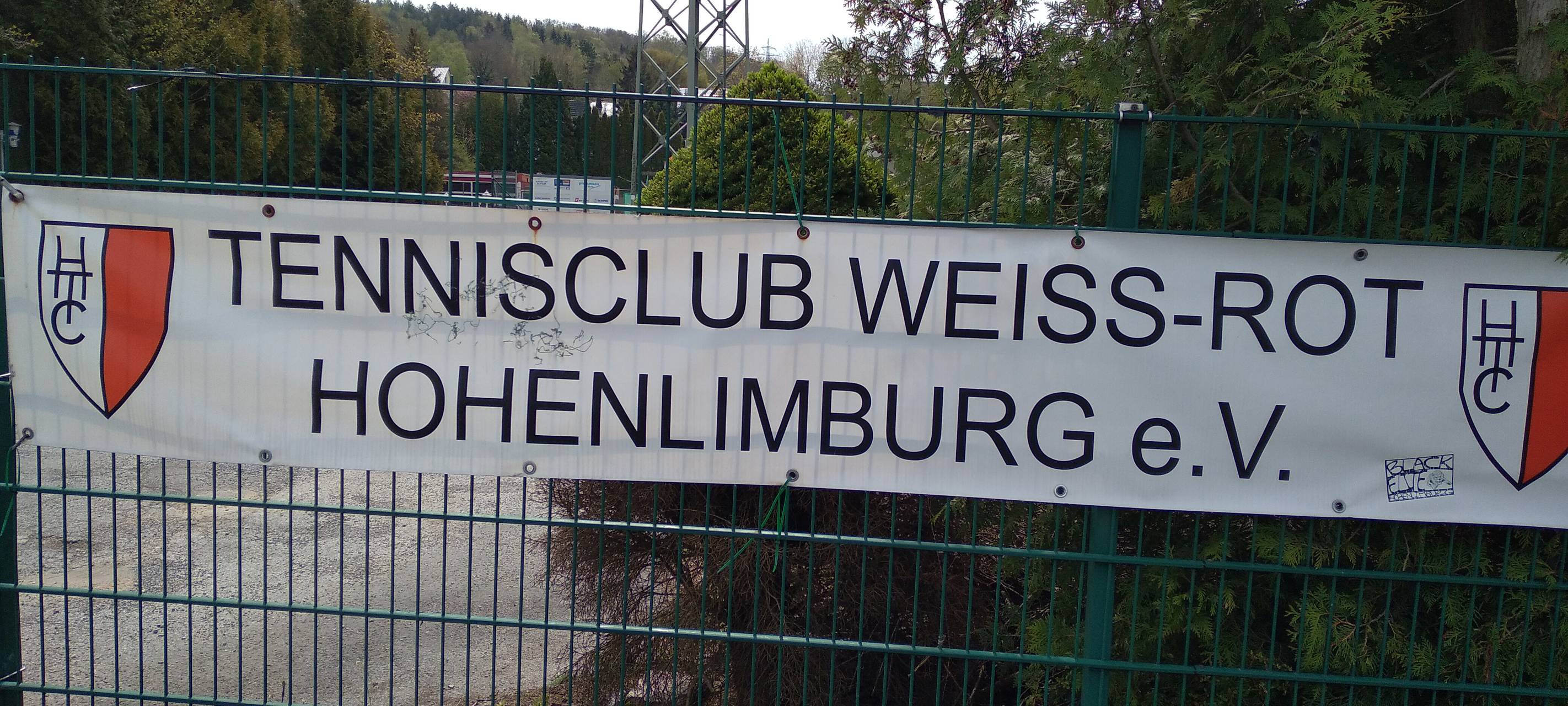 Tennis unter Auflagen