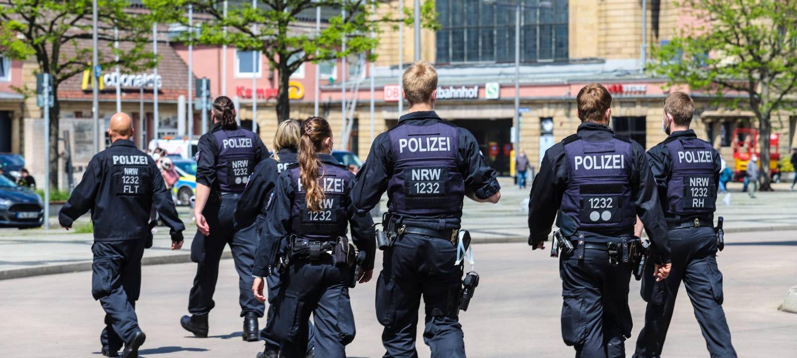 Zeugen nach Raub gesucht