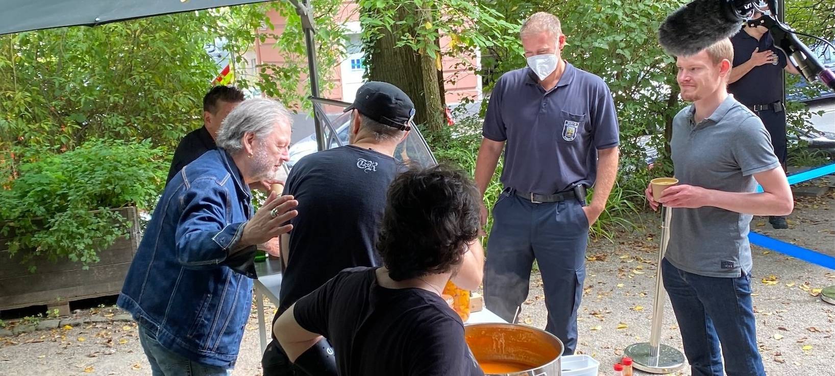 Rettet die Clubs – versorgt die Fluthelfer