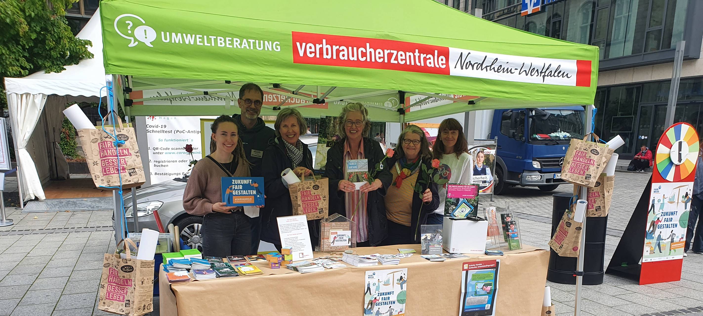 Faire Blumen schenken