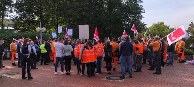 Debatte nun doch öffentlich