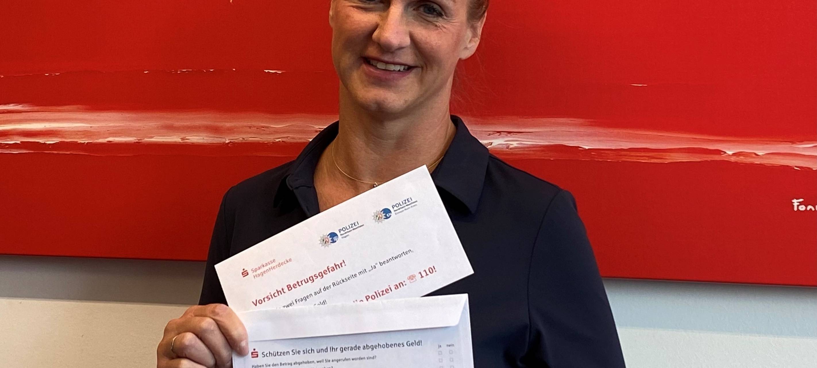 Geldumschläge gegen Betrüger