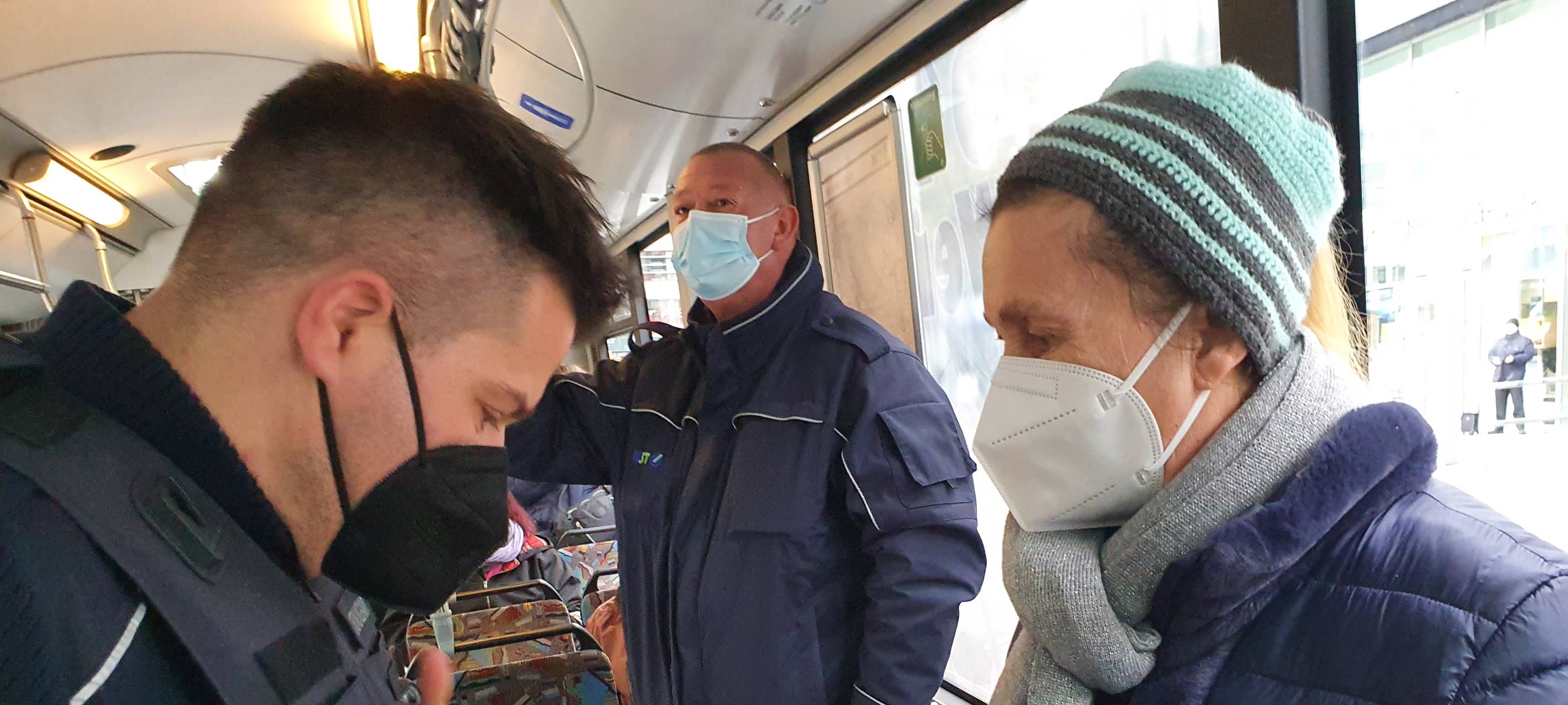 3G-Kontrollen im ÖPNV