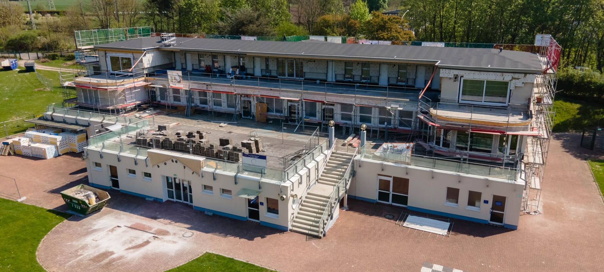 Strandhaus öffnet im August