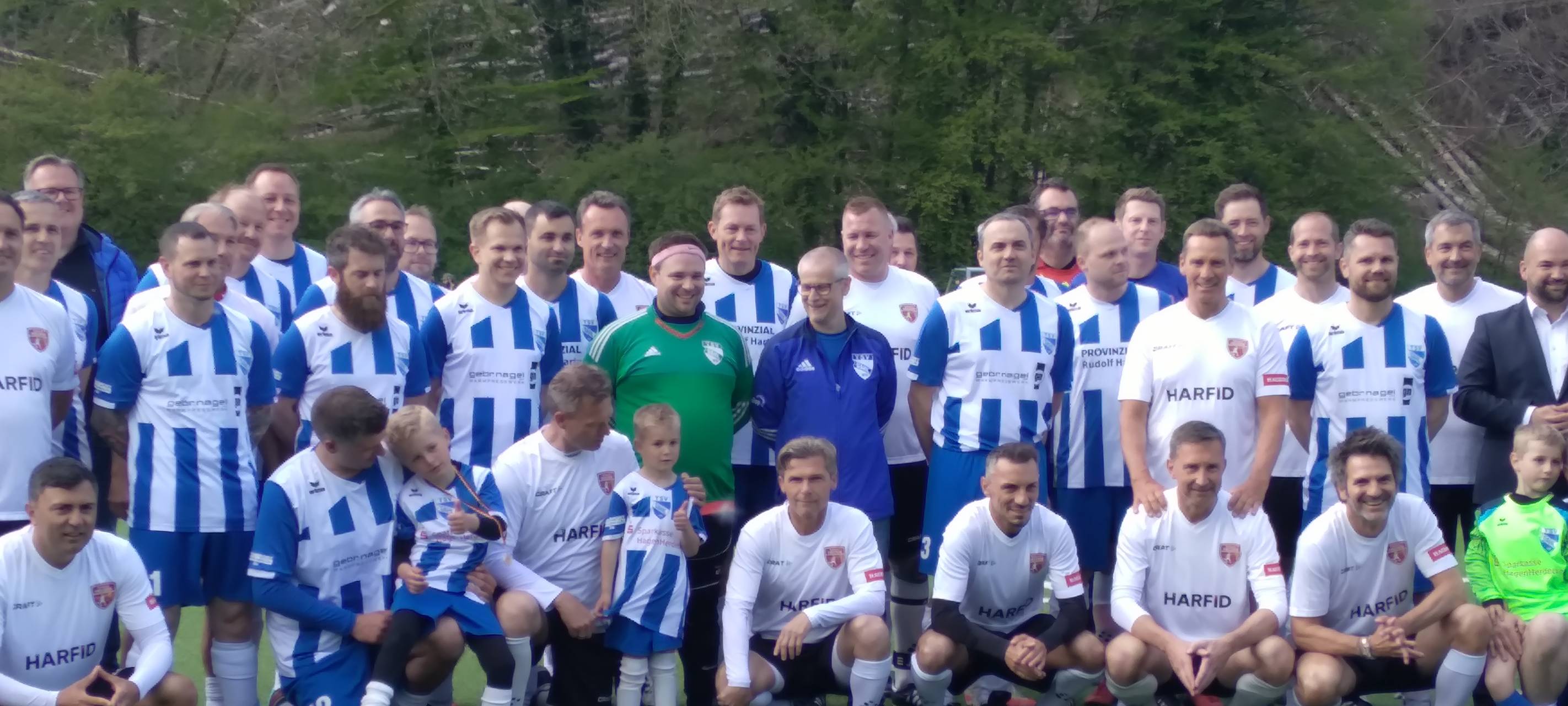 Benefizspiel Im Kämpchen