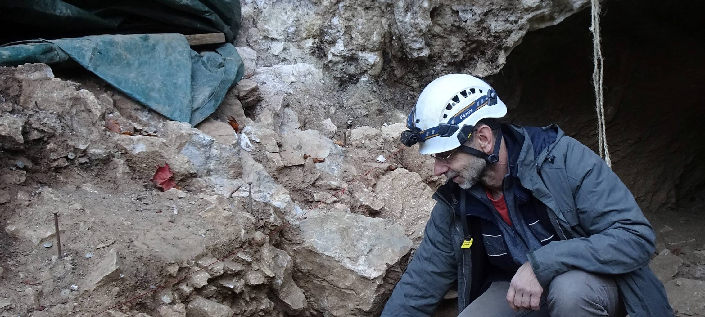 Spektakuläre Funde in der Blätterhöhle