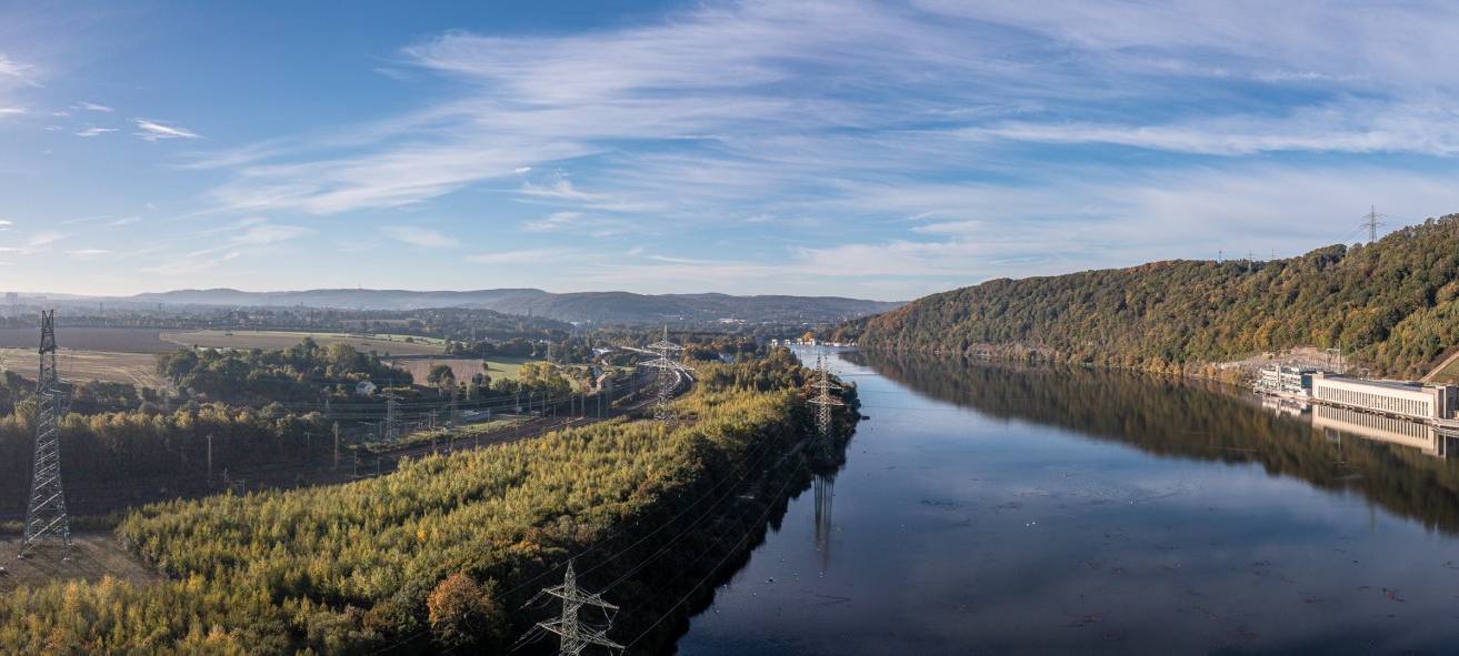 Amprion entfernt alte Stromleitung am Hengsteysee