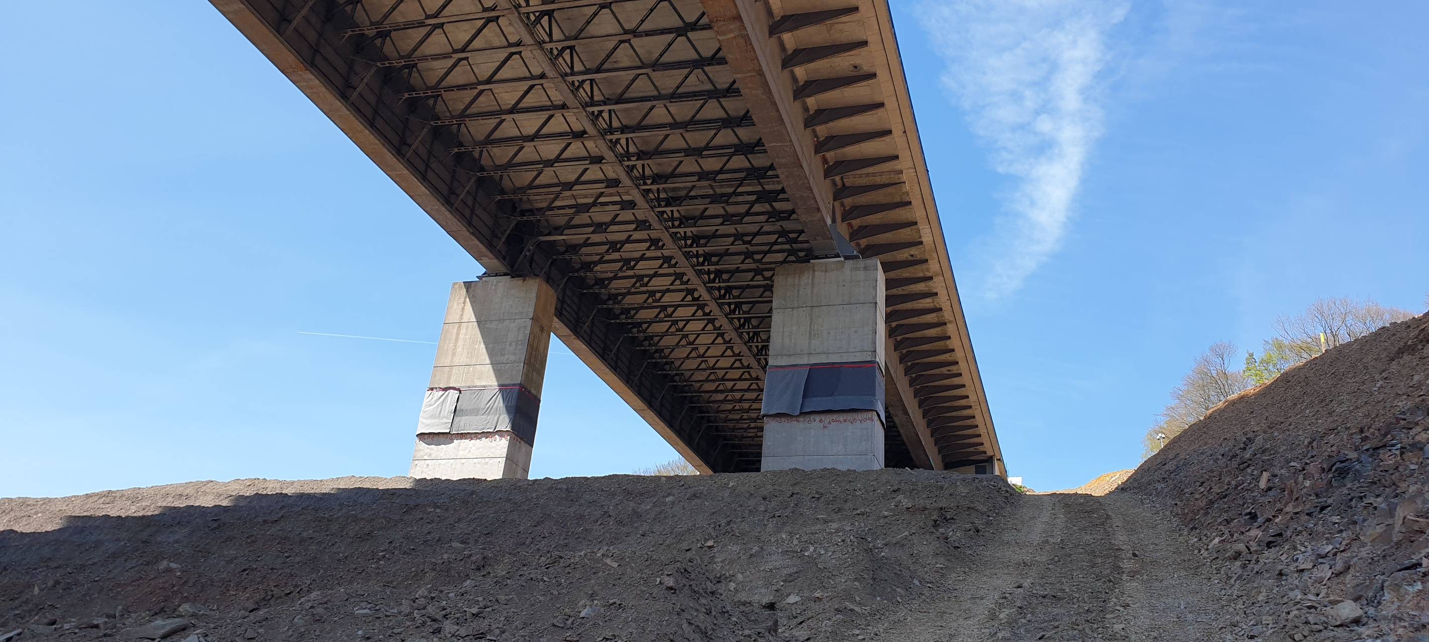 Die komplette Spreng-Ladung hier bei uns