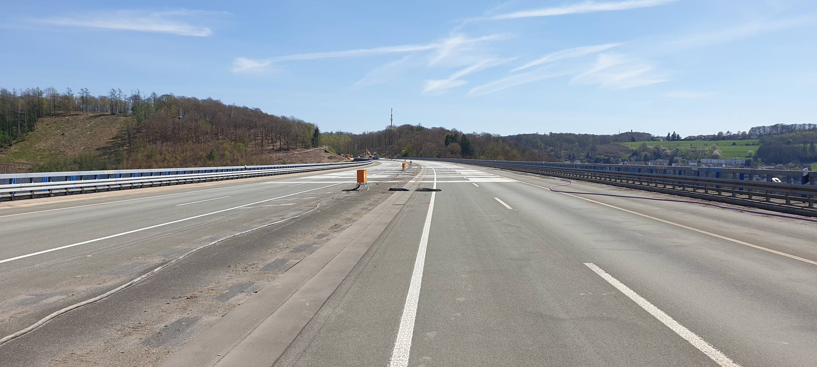 Die komplette Spreng-Ladung hier bei uns