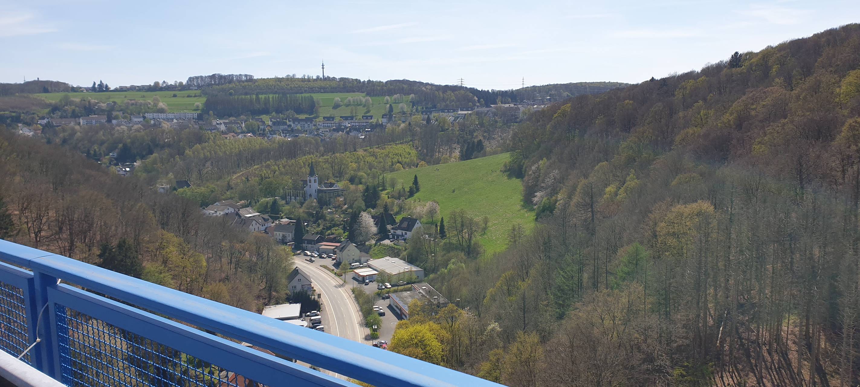 Die komplette Spreng-Ladung hier bei uns