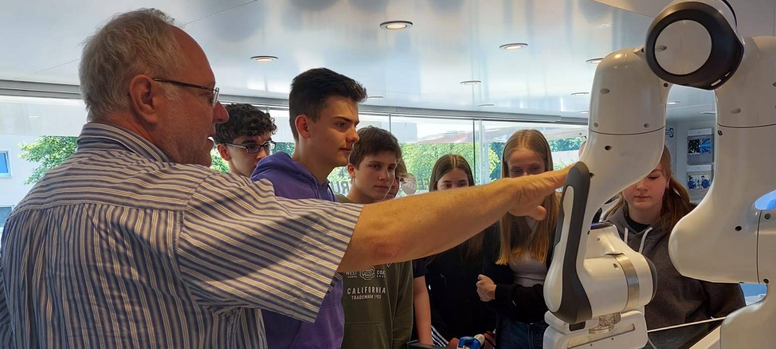 Berufserkundung im Infotruck