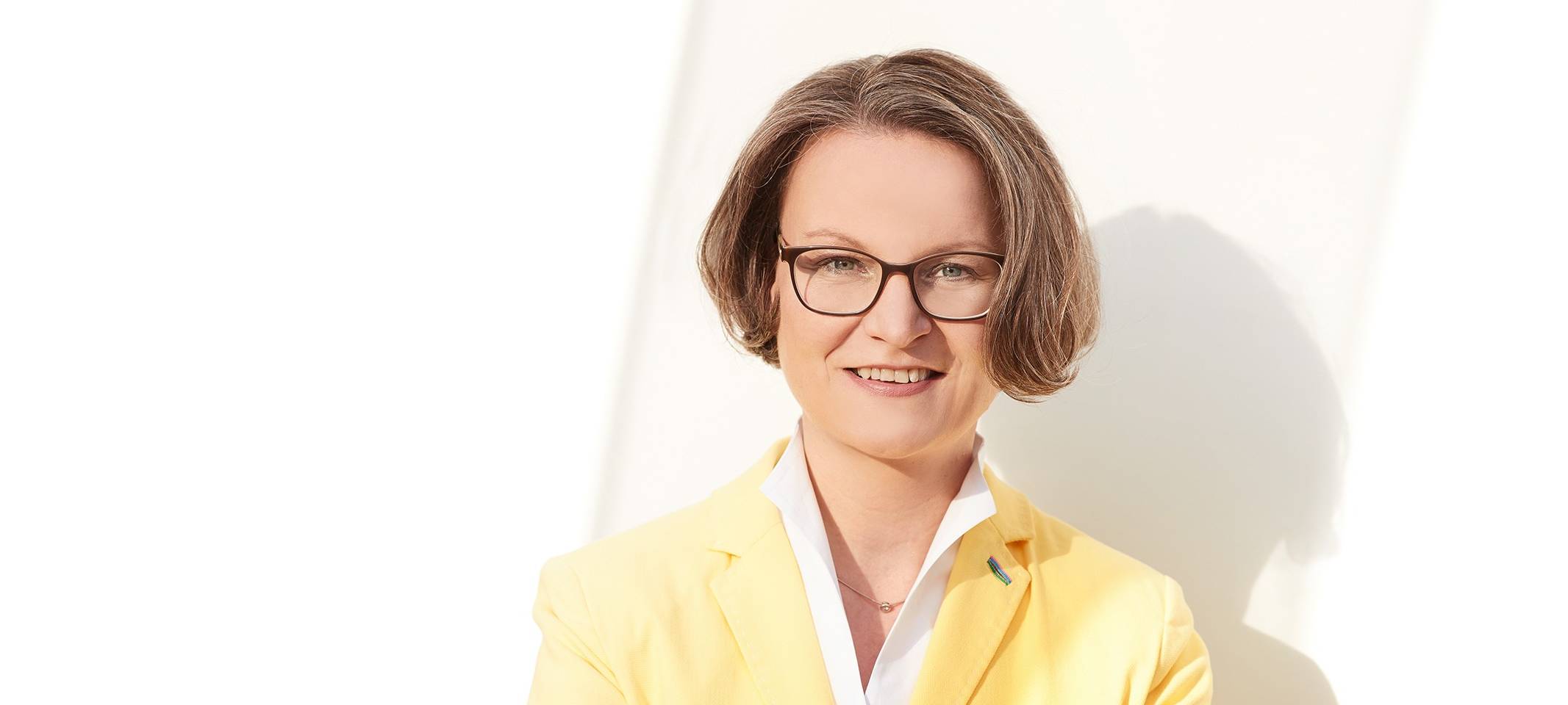 Scharrenbach besucht Hagener Caritas