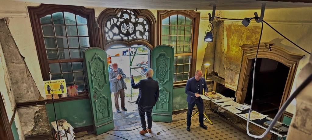 Dach dicht und gute Aussichten