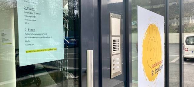 St. Engelbert über Penny-Markt