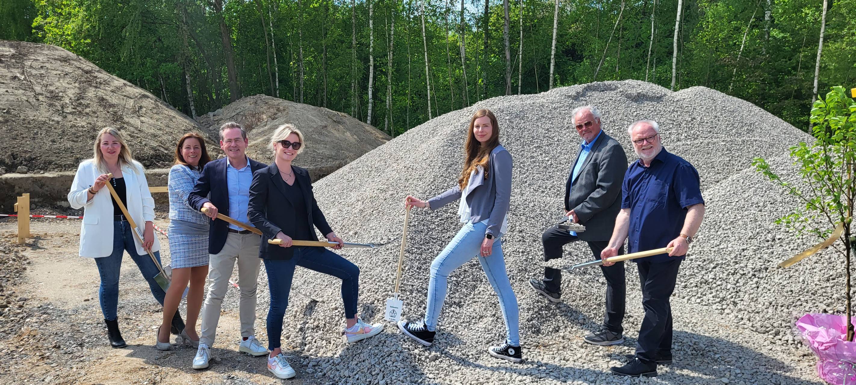 Spatenstich für Neubau