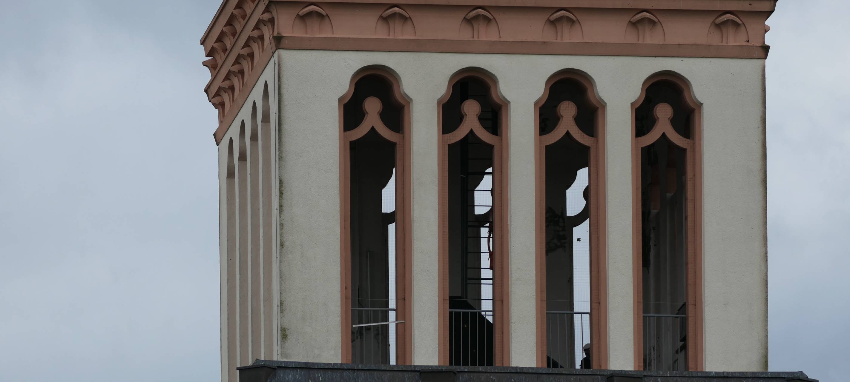 Schneise der Verwüstung nach Sturm in Hagen