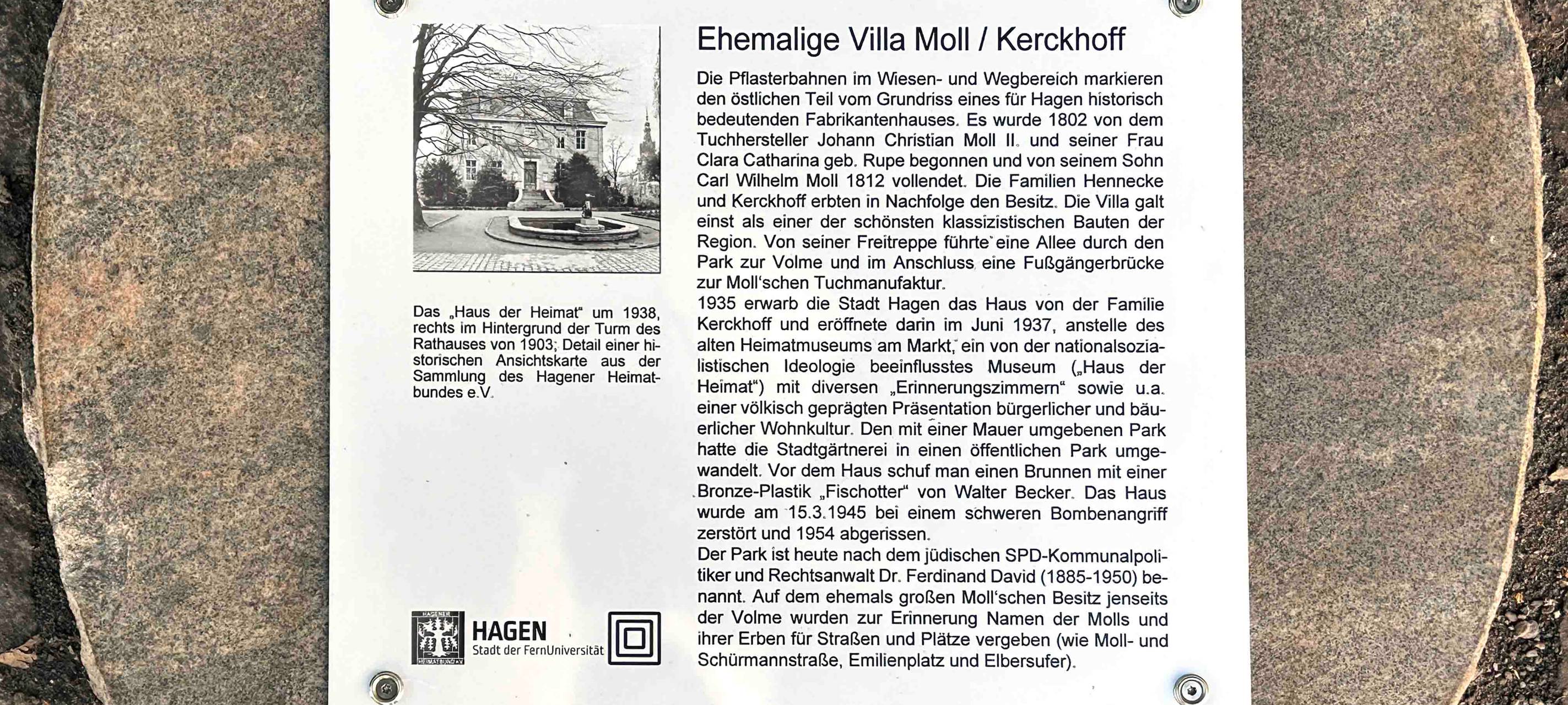 Neue Schilder im Park