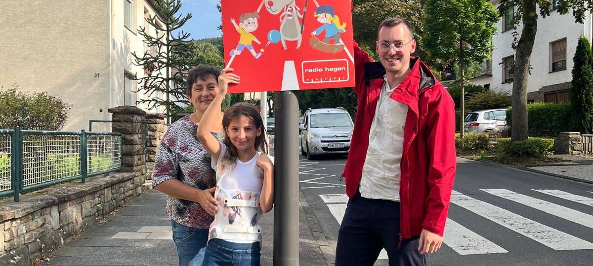 "Vorsicht Kinder!"-Schilder für mehr Sicherheit im Straßenverkehr