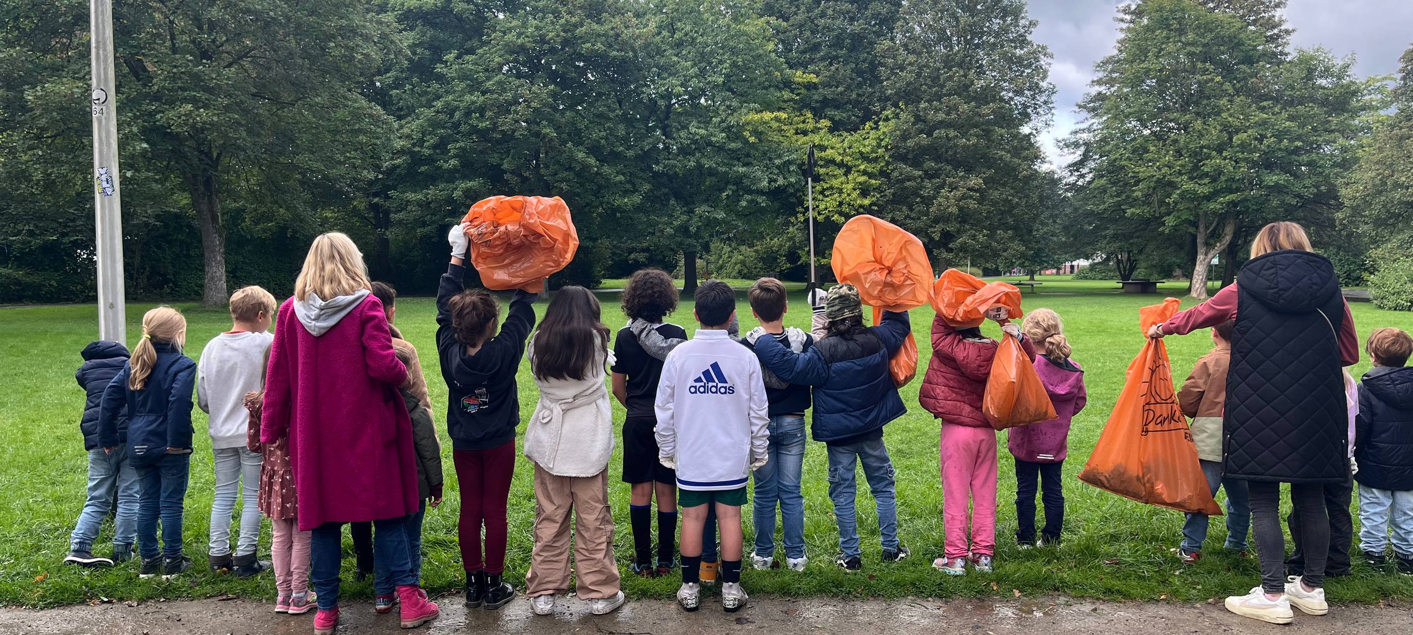 "Sauberes Hagen 2024" im Spiel- und Sportpark Emst