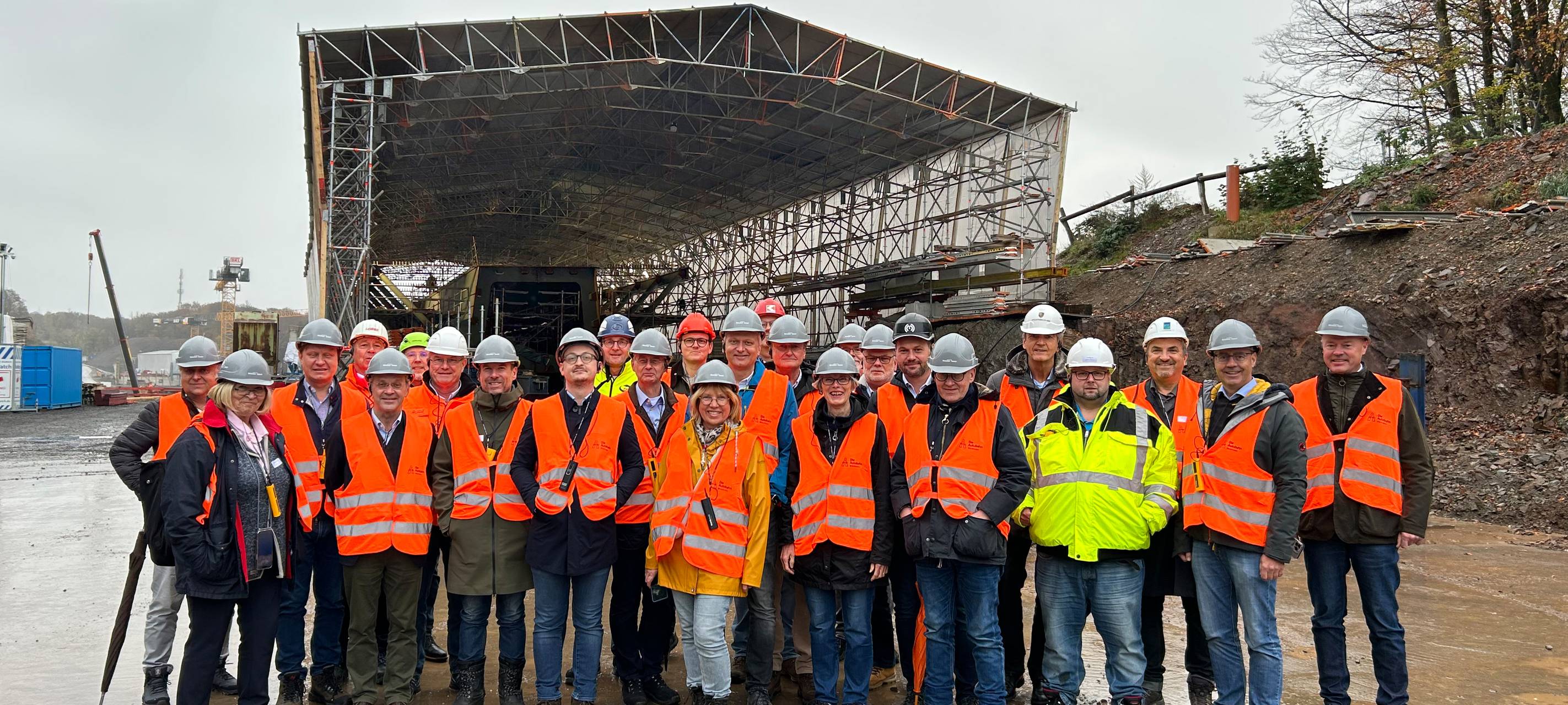 Lob für Baufortschritt bei A45-Rahmedetalbrücke bei Hagen