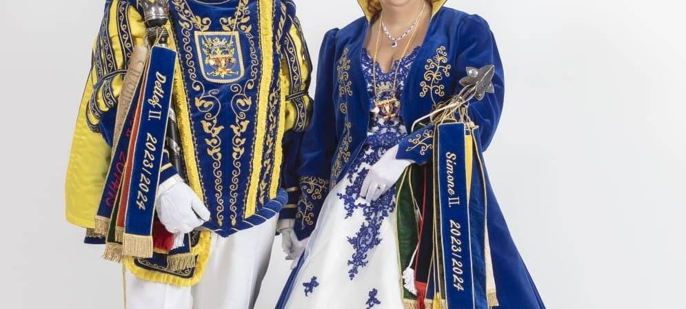 Prinzenpaar kocht für Hagener Feuerwehr