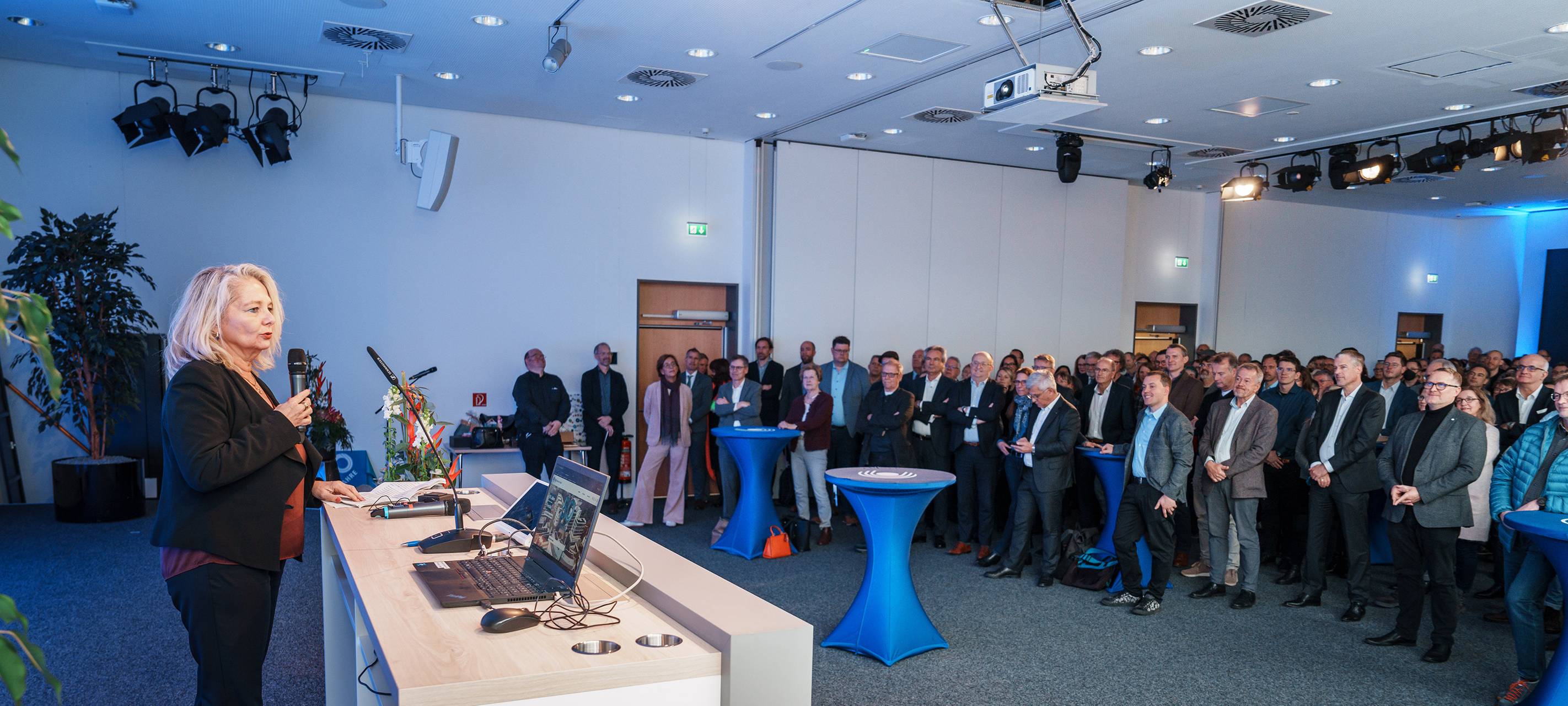 Abschied von Ada Pellert