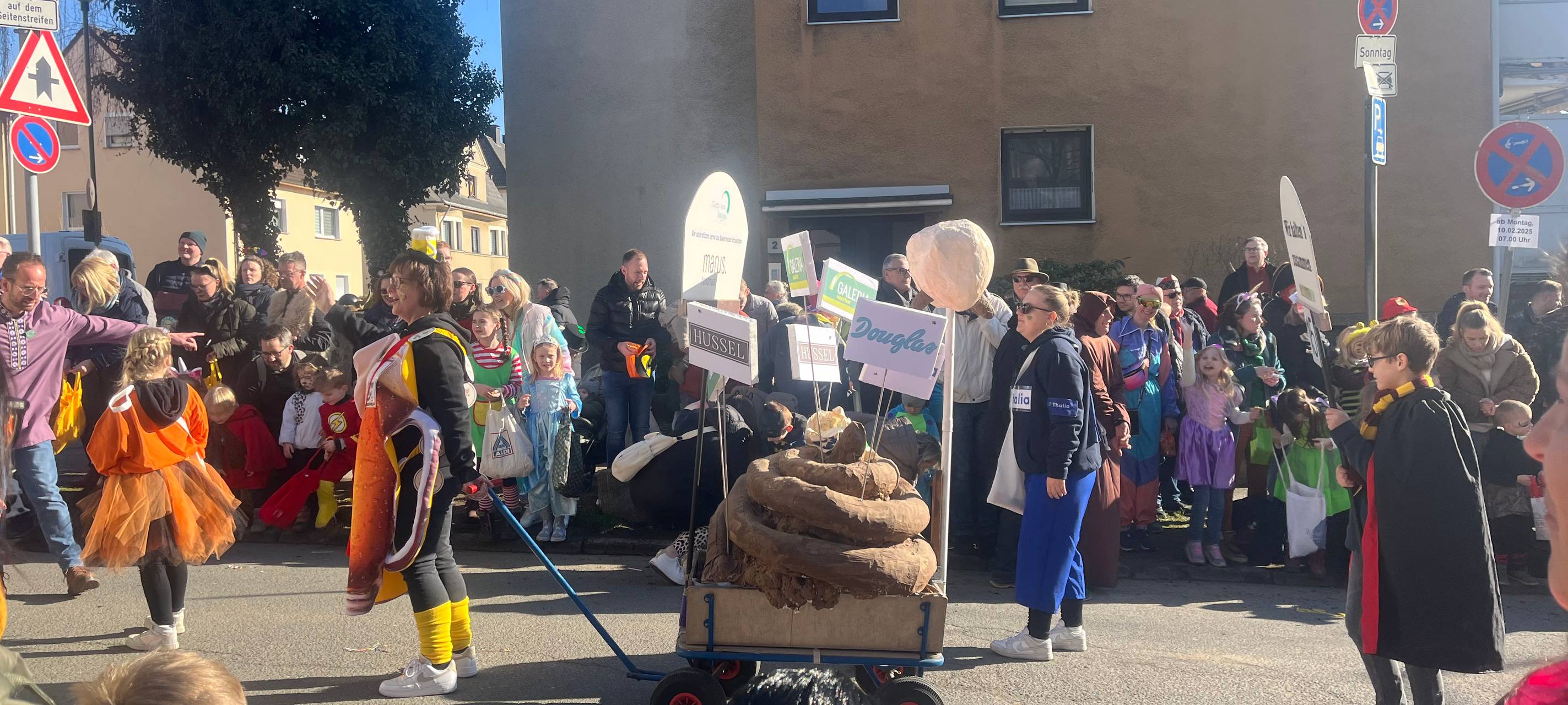 Rosensonntagszug in Boele