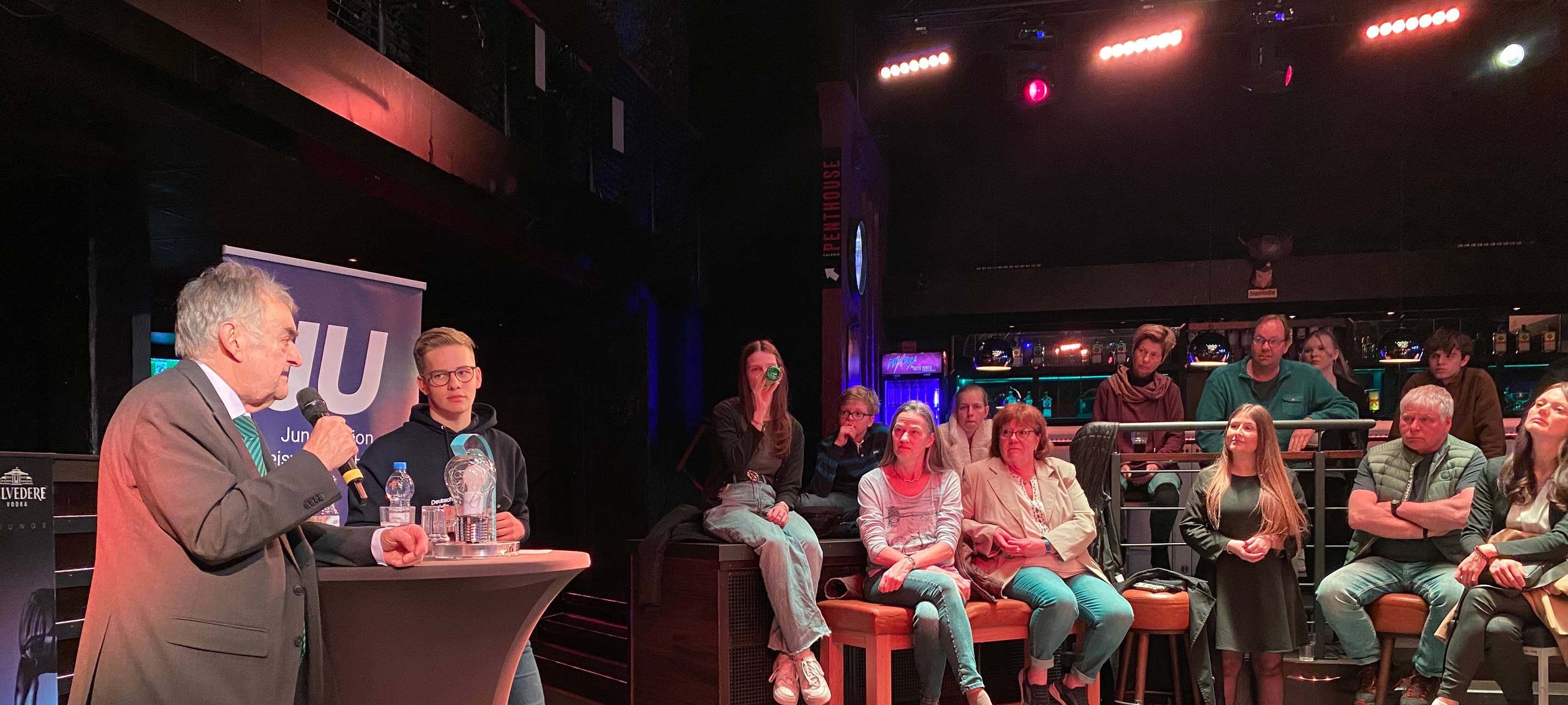 DISKOtieren mit Herbert Reul im Capitol