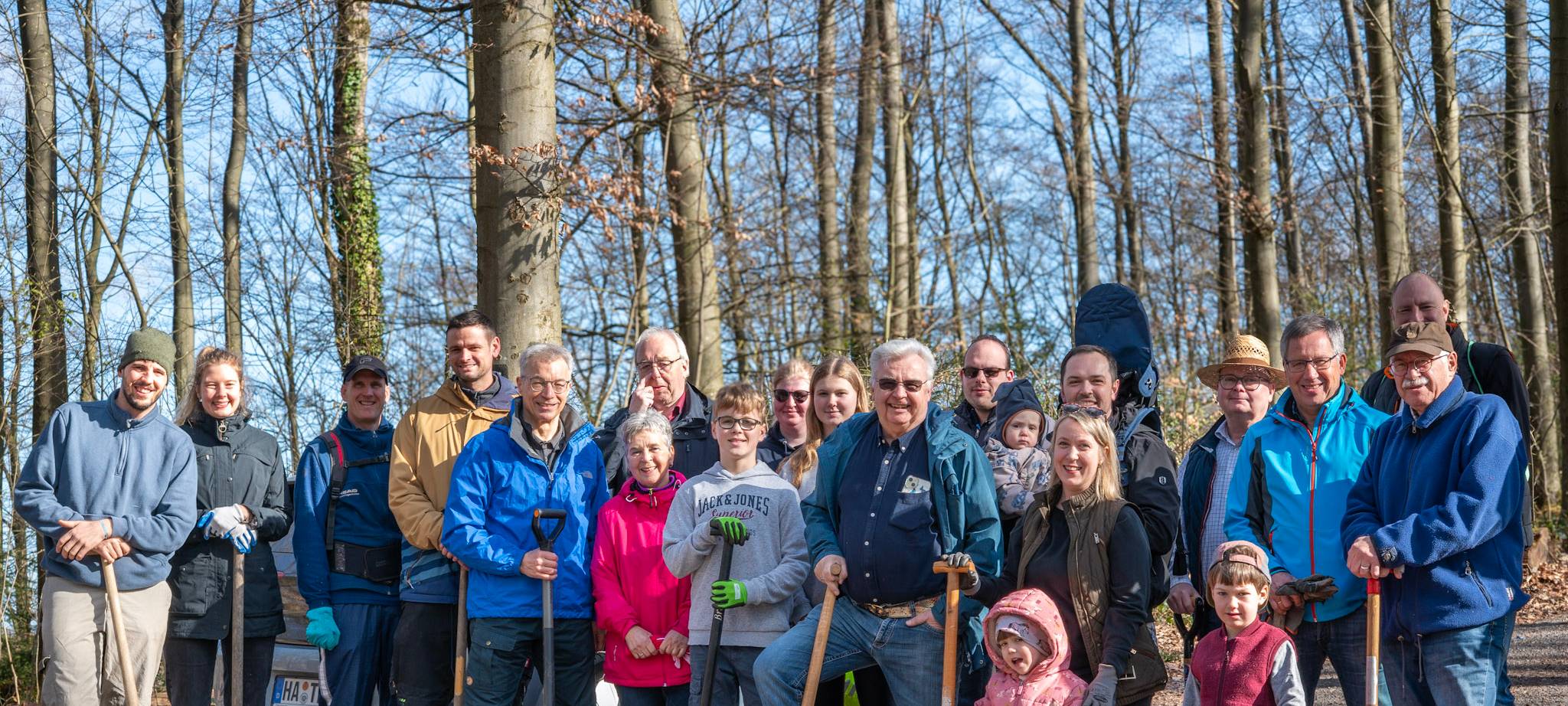 200 neue Bäume im Wald