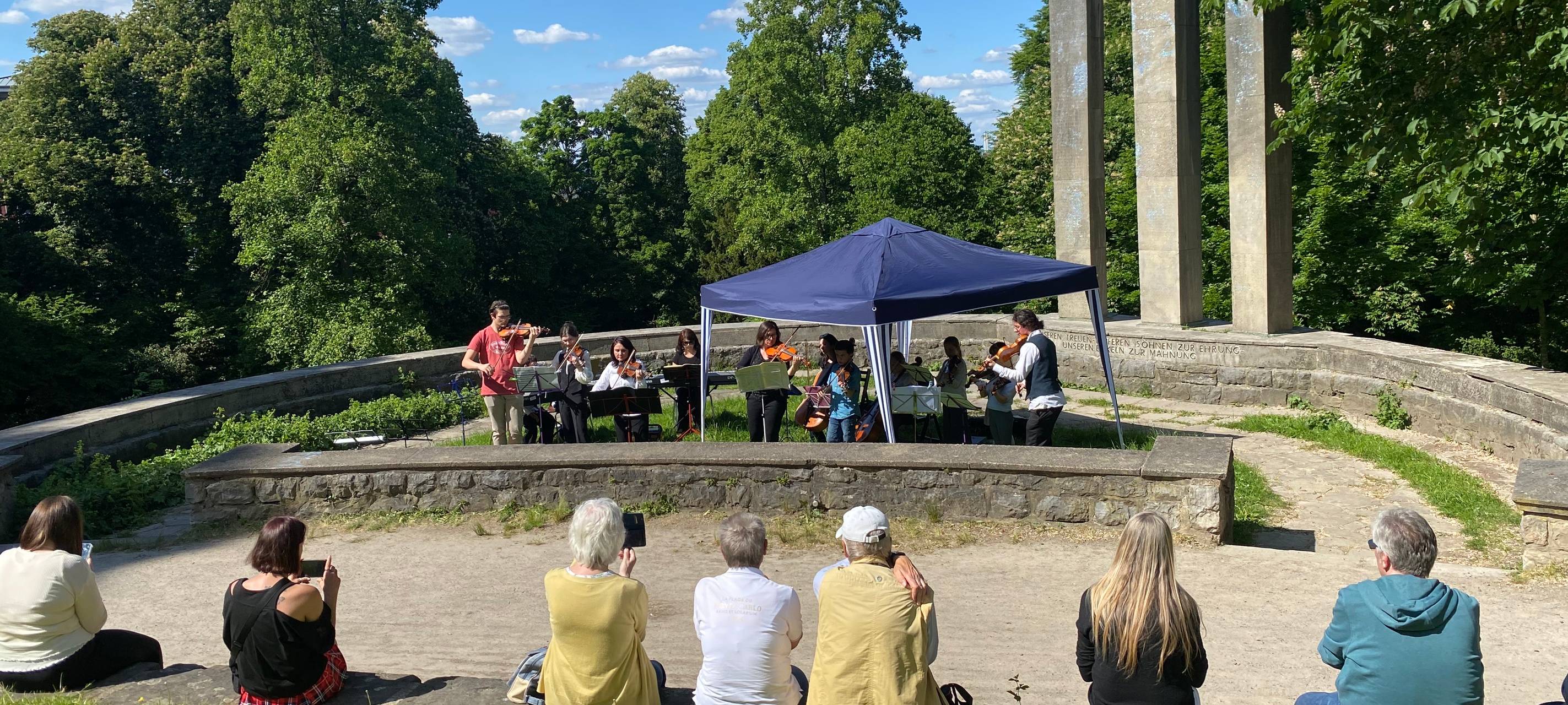 Vier Jahreszeiten Straßenmusik