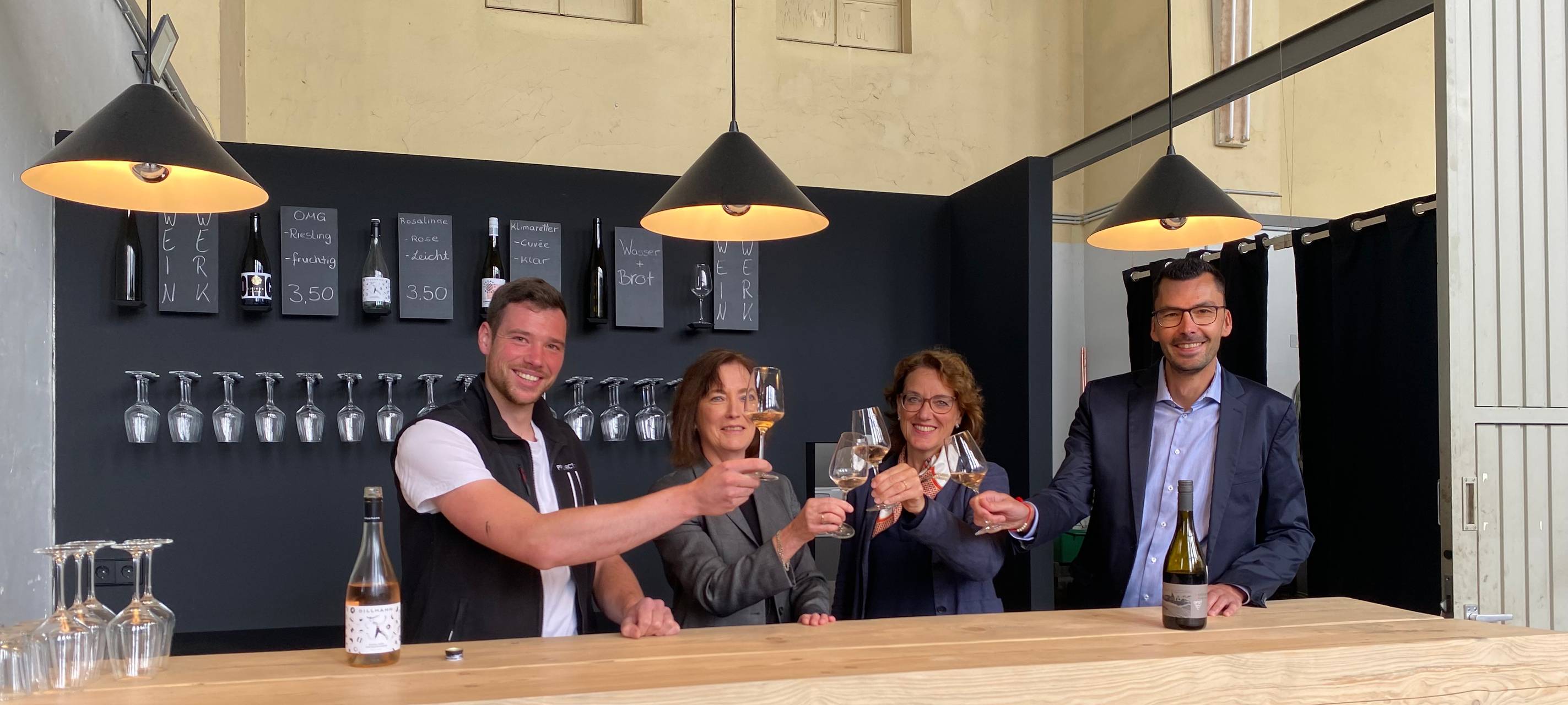 Mehr mit Wein am Koepchenwerk