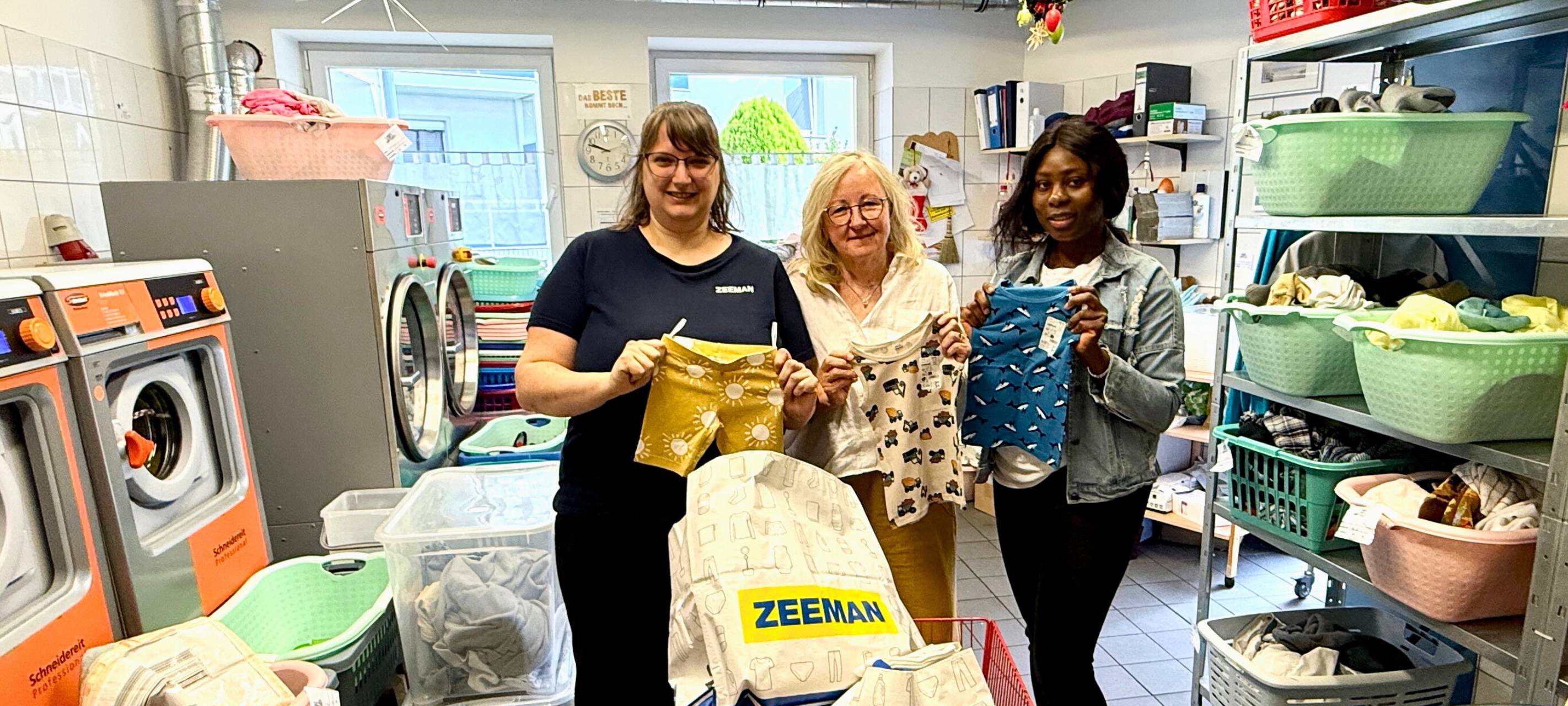 Zeemann spendet für den Waschsalon