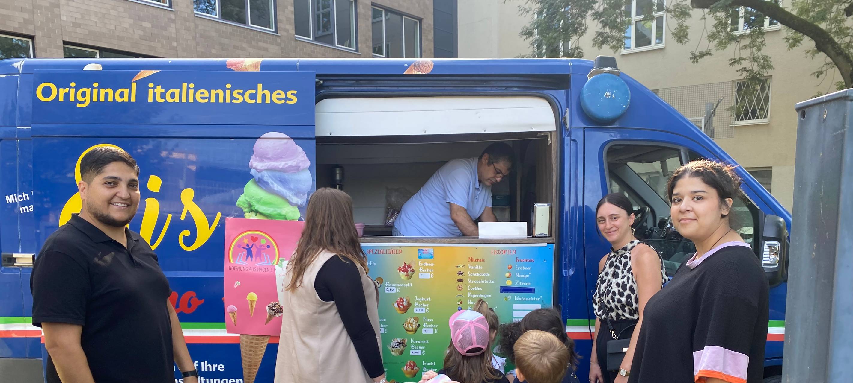 Eisaktion von "Hoffnung aus Hagen"